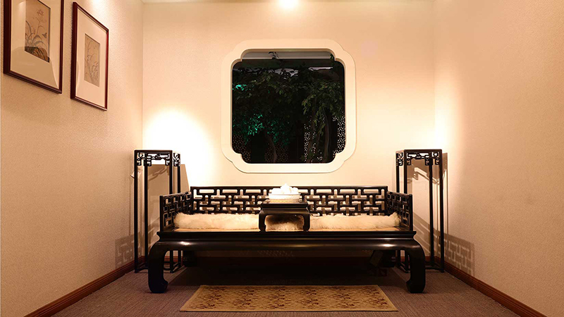 1695099986403810.jpg 4-红木家具的色彩搭配和装饰建议.jpg