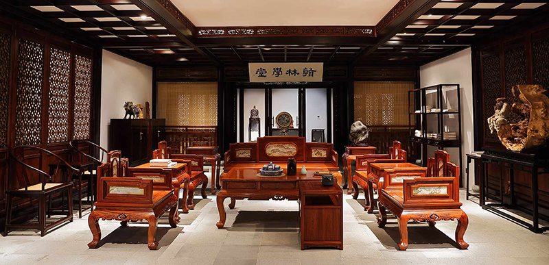 1702470849970151.jpg 1-古典家具的设计与美学.jpg