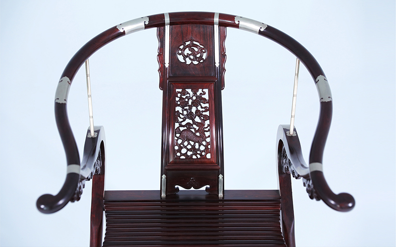 1703753473485613.jpg 2-古典家具的雕刻工艺与工匠精神.jpg