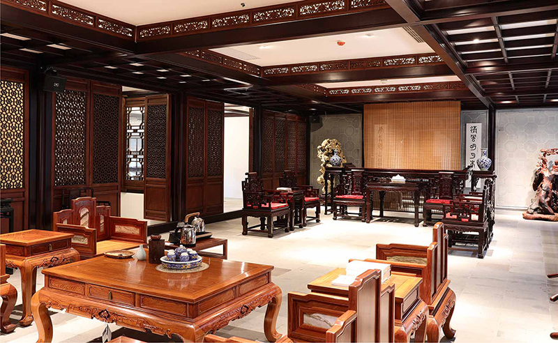 1704790470110053.jpg 1-红木家具的色彩与纹理对比美学.jpg