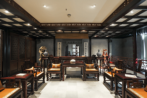 çº¢æ¨å®¶å·æµè¡è¶å¿