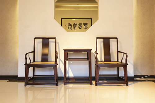 å¤§çº¢é¸æè¾¨å«