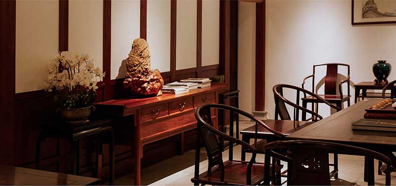 顶级红木家具：传承千年的华丽与尊贵4.jpg